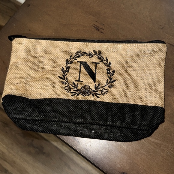 Reduced! Canvas monogram “N” tote bag & accessory bag pair - Picture 4 of 17